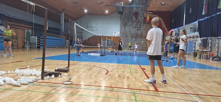 Zabavajmo se z badmintonom 2026 Še nekaj drugačnega – “Baseball badminton” (2)
